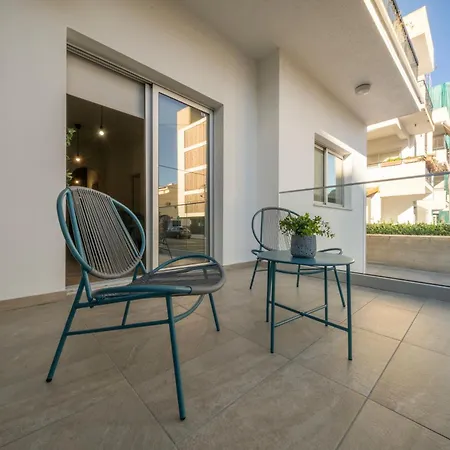 דירה Near Center 1 Bedroom Flat *